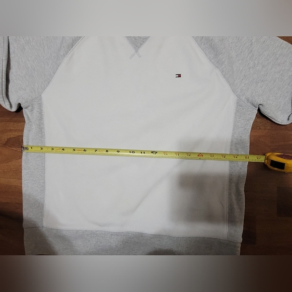 Tommy Hilfiger Mens Pullover Sweatshirt Light Grey White Crew Neck Heavy Cotton - Picture 6 of 11